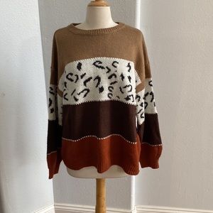 Angashion Cheetah Color Block Sweater‎ Size L